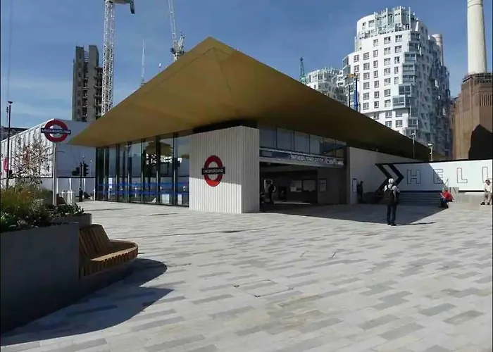 Central Location! Double Bedroom 2 Mins Walk From Battersea Power Underground Station!